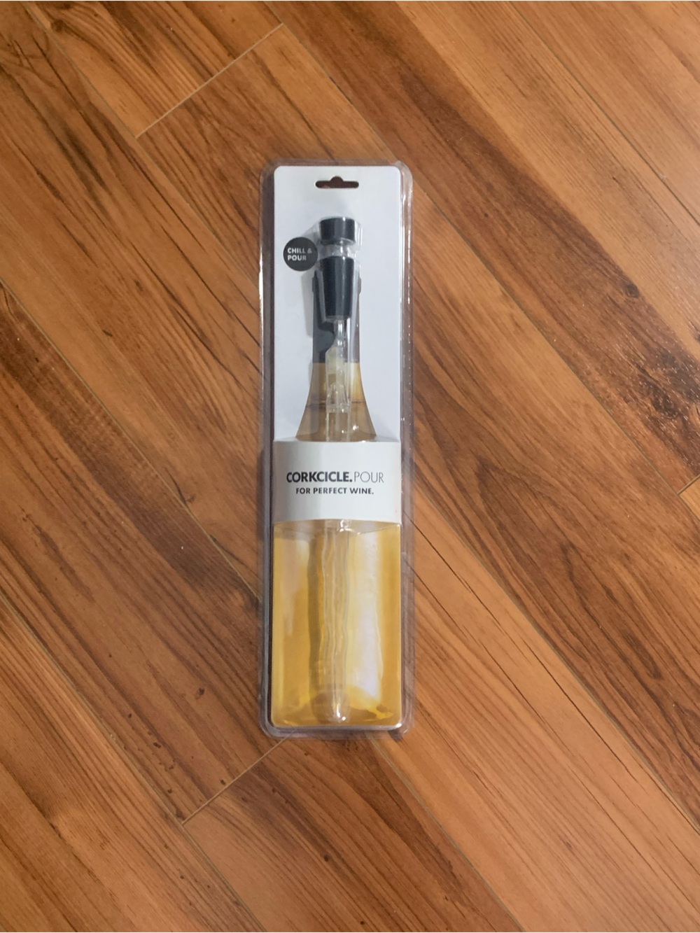 New Sealed Corkcicle Wine Pourer and Aerator - Drip-Free Pour